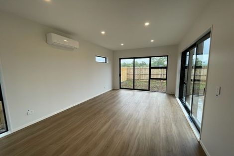 Photo of property in 17 Pilot Drive, Hobsonville, Auckland, 0616