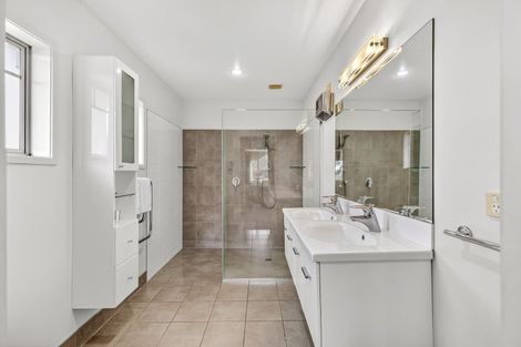 Photo of property in 8 Woodside Close, Morrinsville, 3300