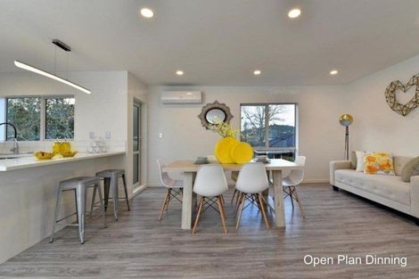 Photo of property in 7a Fuchsia Place, Birkdale, Auckland, 0626