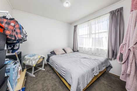 Photo of property in 12a Mcentee Street, Papakura, 2110