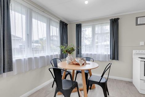 Photo of property in 16 Churchill Avenue, Maeroa, Hamilton, 3200