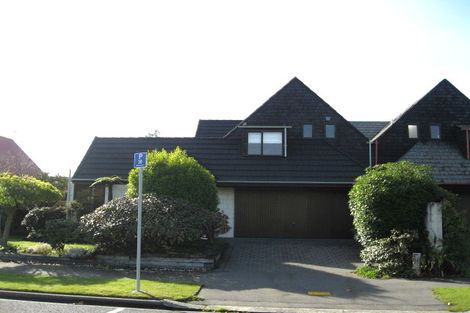 Photo of property in 27 Dovedale Avenue, Ilam, Christchurch, 8041