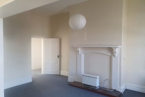 Photo of property in 37 Ludlam Crescent, Woburn, Lower Hutt, 5010