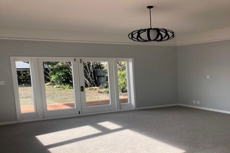 Photo of property in 26 Gamblins Road, Saint Martins, Christchurch, 8022