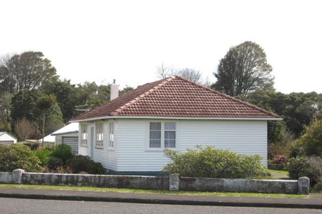 Photo of property in 14 Lear Street, Stratford, 4332