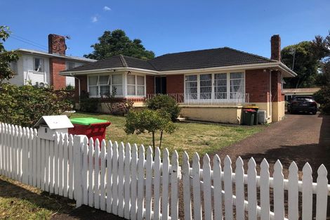 Photo of property in 5 Clayton Road, Manurewa, Auckland, 2102