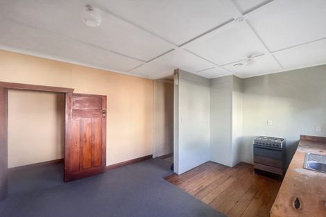 Photo of property in 18 Kitchener Street, Whanganui East, Whanganui, 4500