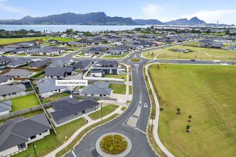 Photo of property in 12 Saint Michael Crescent, One Tree Point, 0118