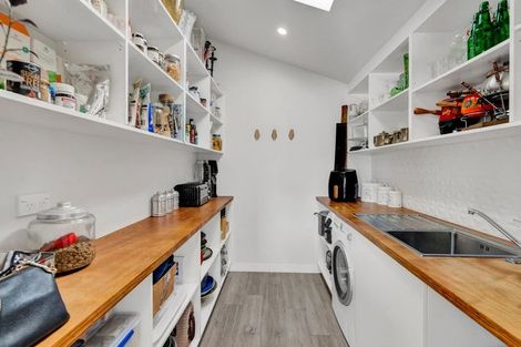 Photo of property in 39 Gaine Street, New Plymouth, 4310