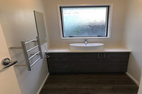 Photo of property in 2/373 Hereford Street, Linwood, Christchurch, 8011