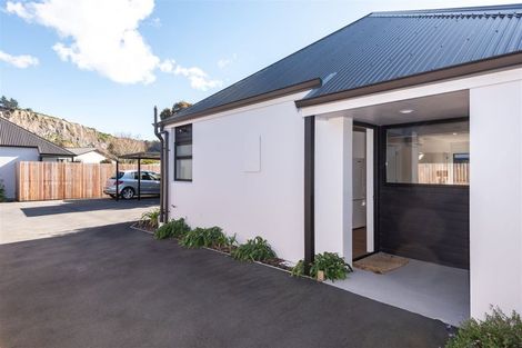 Photo of property in 71b/9 Main Road, Redcliffs, Christchurch, 8081
