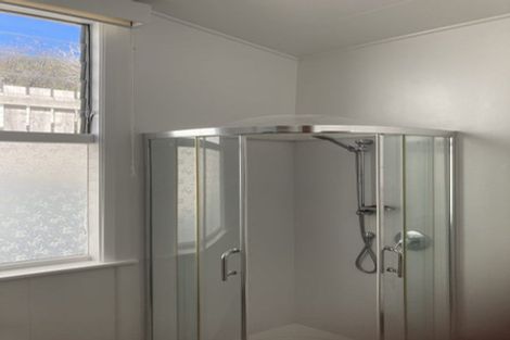 Photo of property in 2 Stanley Street, Berhampore, Wellington, 6023