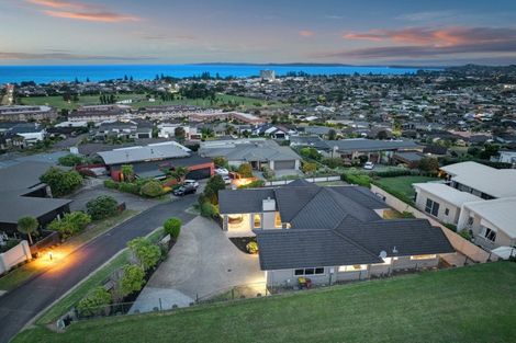 Photo of property in 23 Manhattan Rise, Orewa, 0931