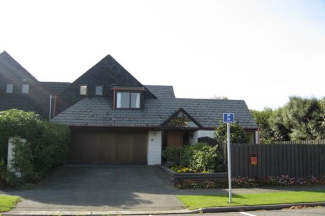Photo of property in 27 Dovedale Avenue, Ilam, Christchurch, 8041
