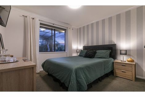 Photo of property in 17 Matija Place, Red Beach, 0932