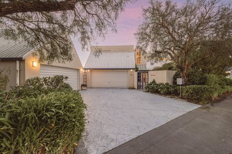 Photo of property in 37 Longhurst Terrace, Cashmere, Christchurch, 8022