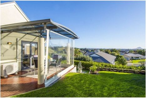 Photo of property in 9 Astor Place, Welcome Bay, Tauranga, 3112