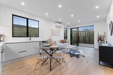 Photo of property in 38 Papai Lane, Massey, Auckland, 0614