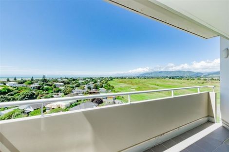 Photo of property in The Links, 19/378-382 Kapiti Road, Paraparaumu Beach, Paraparaumu, 5032