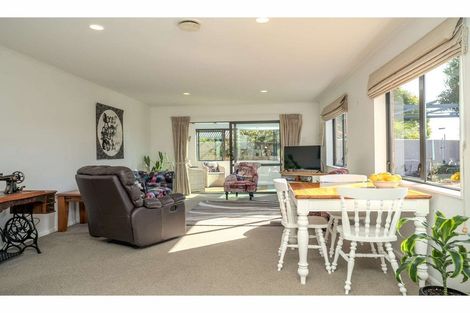 Photo of property in 21 Fairway Drive, Kerikeri, 0230