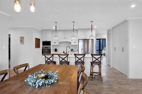 Photo of property in 8 The Terrace, Bell Block, New Plymouth, 4312