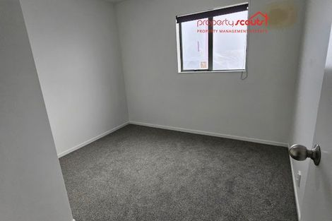 Photo of property in 1 Durham Street, Cannons Creek, Porirua, 5024