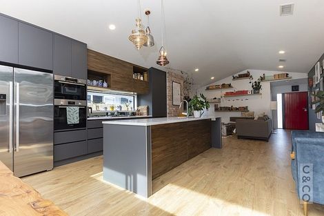 Photo of property in 83 Vinistra Road, Kumeu, 0810