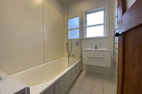 Photo of property in 3 Saint James Avenue, Boulcott, Lower Hutt, 5011