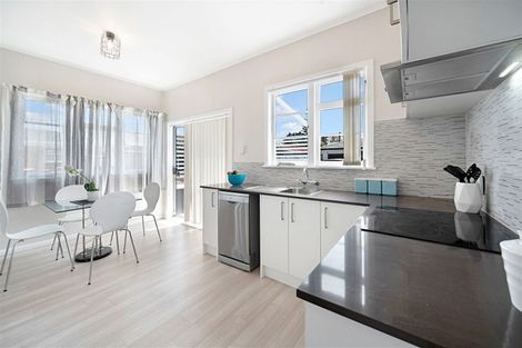 Photo of property in 1/5 Hill Road, Papatoetoe, Auckland, 2025