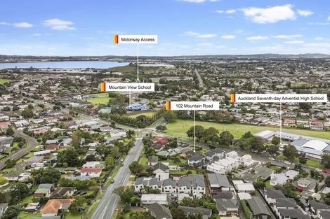 Photo of property in 102 Mountain Road, Mangere Bridge, Auckland, 2022
