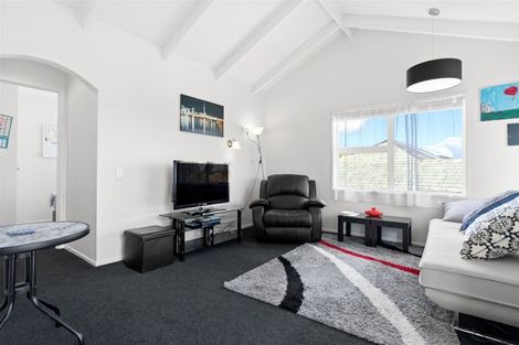 Photo of property in 25 Ashlynne Avenue, Papatoetoe, Auckland, 2025