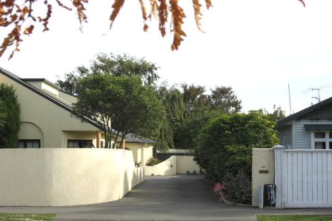 Photo of property in 1/127 Clyde Road, Ilam, Christchurch, 8041