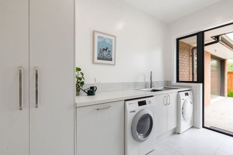 Photo of property in 67 Swayne Road, Cambridge, 3434