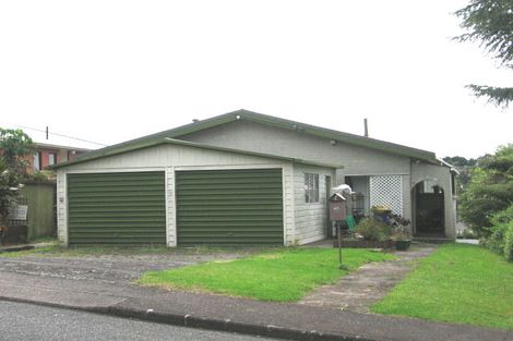 Photo of property in 45 Derwent Crescent, Titirangi, Auckland, 0604