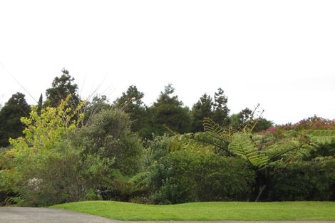 Photo of property in 40 Omata Road, Marfell, New Plymouth, 4310