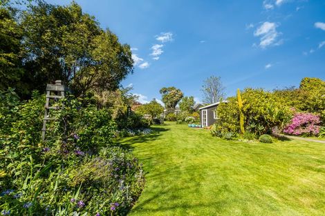 Photo of property in 12 Ngarara Road, Waikanae, 5036
