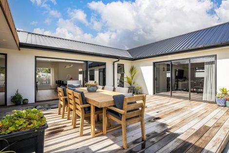 Photo of property in 20b Gordon Street, Glen Avon, New Plymouth, 4312