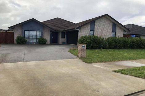 Photo of property in 24 Chalgrove Road, Huntington, Hamilton, 3210