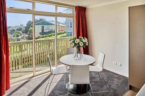 Photo of property in 20a Bedford Street, Cannons Creek, Porirua, 5024