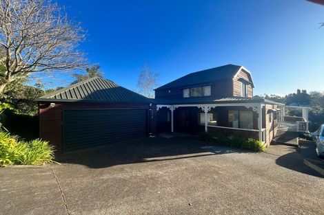 Photo of property in 28 Pohutukawa Avenue, Red Beach, 0932