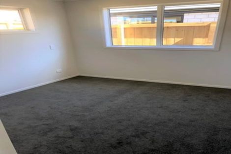 Photo of property in 2 Manawaroa Close, Grandview Heights, Hamilton, 3200