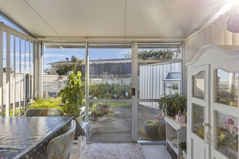 Photo of property in 3a Rossiter Crescent, Lynmouth, New Plymouth, 4310