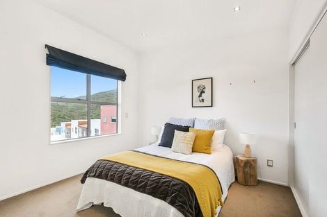 Photo of property in 56 Saddleback Grove, Karori, Wellington, 6012