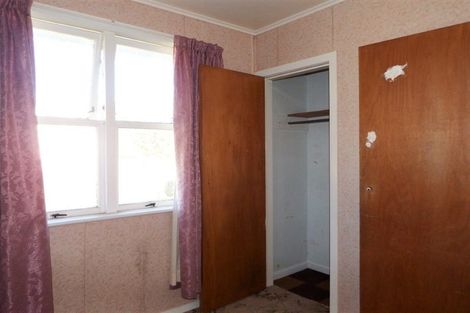 Photo of property in 15 Vera Street, Marton, 4710