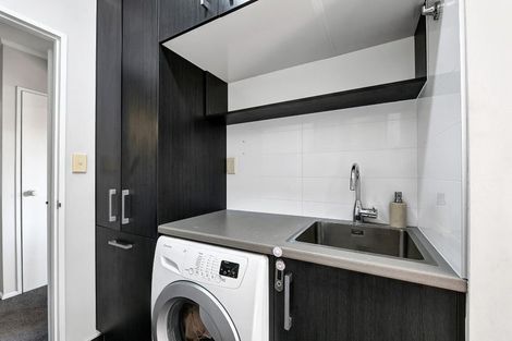Photo of property in 28b Poplar Grove, Whalers Gate, New Plymouth, 4310