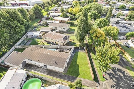 Photo of property in 71 Oakfield Crescent, Pukete, Hamilton, 3200