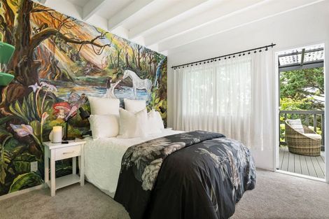 Photo of property in 2/1 Mulberry Place, Glenfield, Auckland, 0629