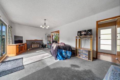 Photo of property in 203 Frankley Road, Frankleigh Park, New Plymouth, 4310