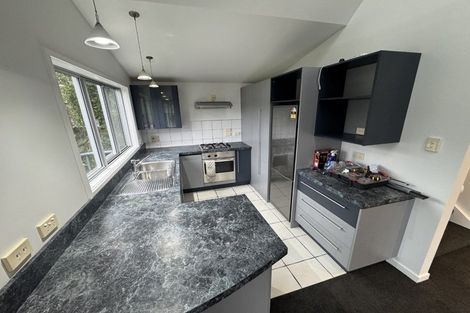 Photo of property in 36a Sutherland Crescent, Melrose, Wellington, 6023