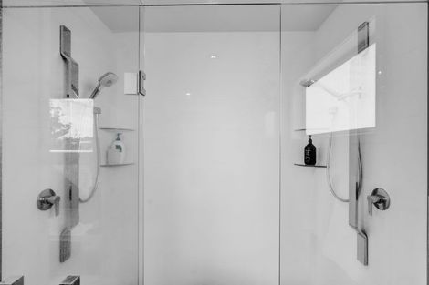 Photo of property in 54 Ainslee Street, Highlands Park, New Plymouth, 4312